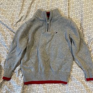 Little boys Tommy Hilfiger sweater pullover size 3t
